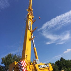 Grue de levage 77